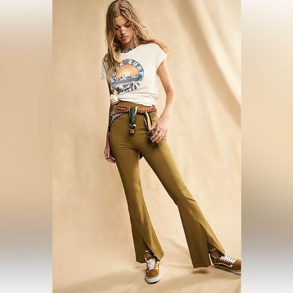 New! Free People XS flare front slit trousers in olive.